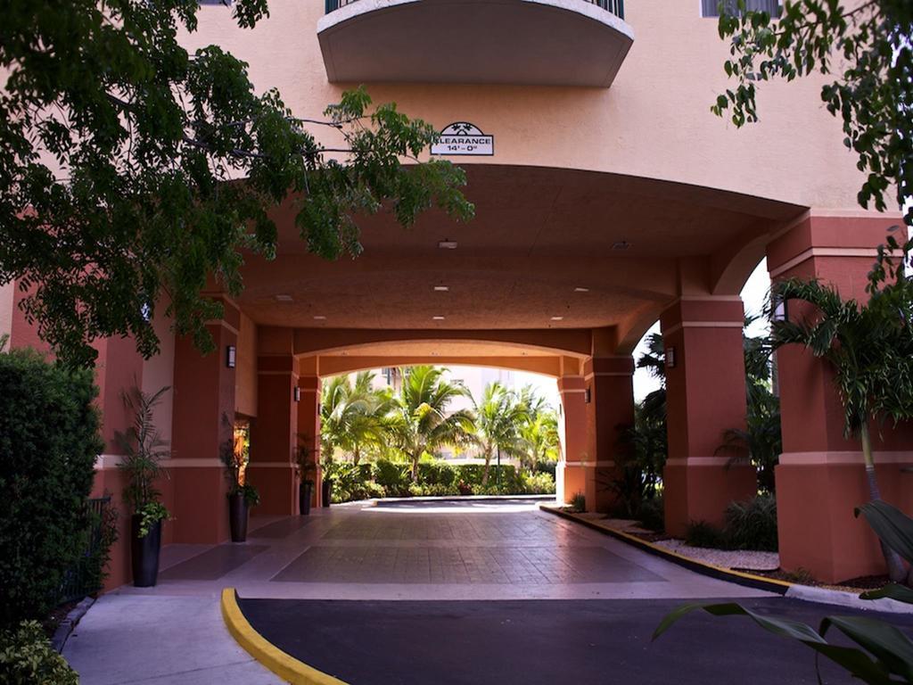 Hotel Club Wyndham Palm-Aire Pompano Beach Esterno foto